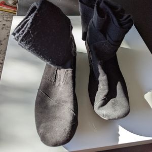 Toms Wrap Boots Black Size 8.5 Velcro Closure